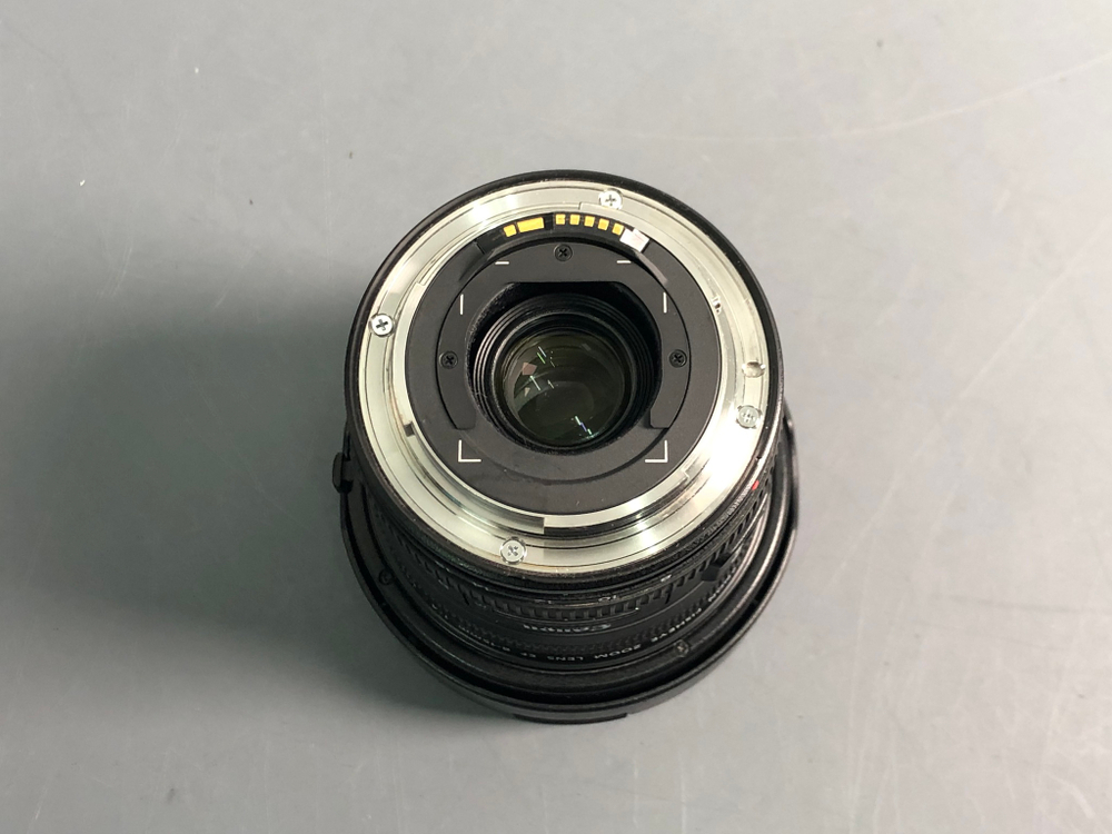 Canon EF 8-15mm 4.0L Fisheye USM