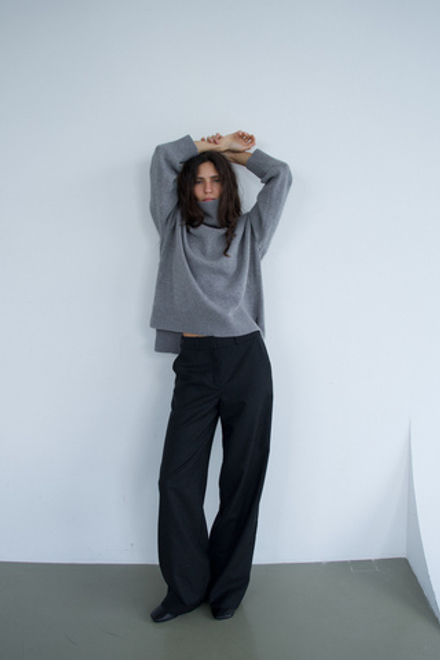 Тестовый образец. Другая ткань. Брюки Kim из шерсти 100%. Цвет серый. Размер 46. №81