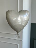 Шар-сердце кремовый фольгированный