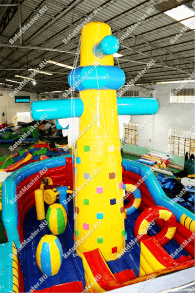 Надувной корабль "Весёлый роджер"