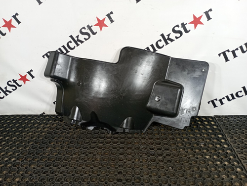 Крыло переднее левое 2018г.