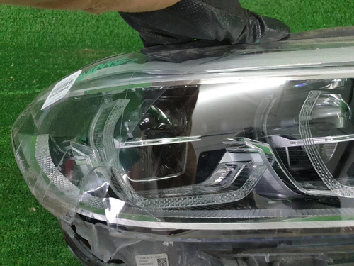 Битая Фара правая BMW 5er G30 (2017-2020) Adaptive LED