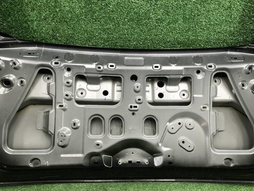 Крышка багажника Lynk & Co 09 (2021-н.в.)