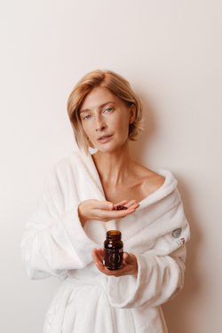 Витаминный комплекс YJ «Сквален для усиления кровообращения и обогащения кислородом»