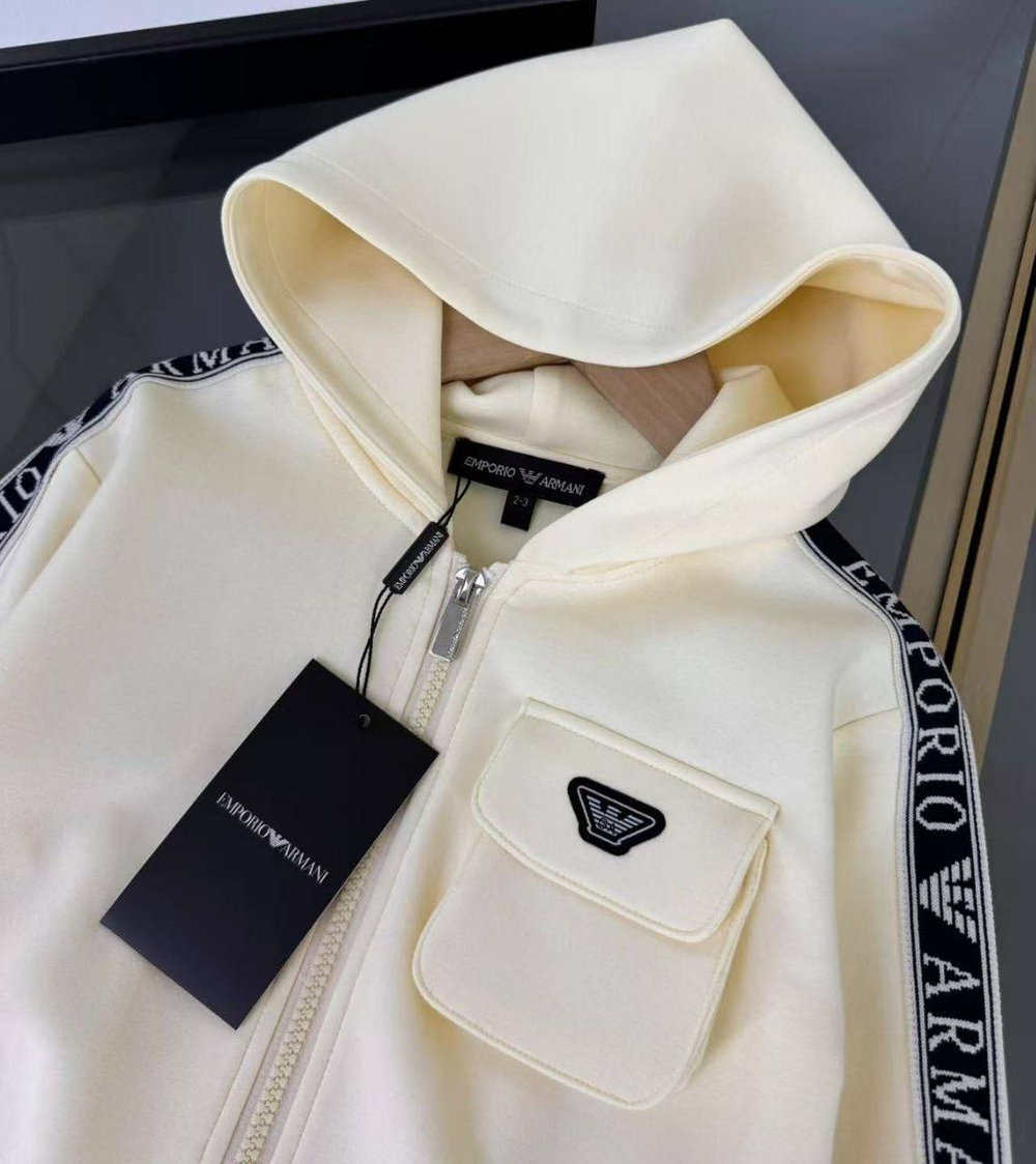 Детский спортивный костюм EMPORIO ARMANI