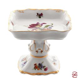 Салатник квадратный на ножке Queen's Crown Мейсенский букет 19см