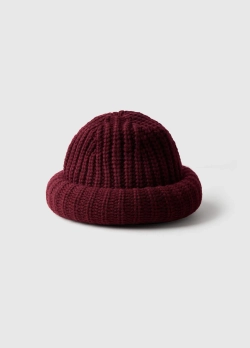 Шапка объемная