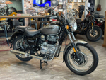 Royal Enfield Meteor 350 Aurora Black