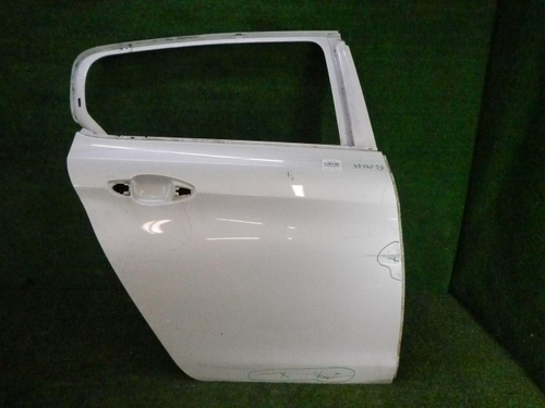 Дверь задняя правая Peugeot 308 2 T9 (2013-н.в.)