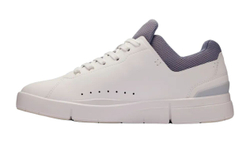 Женские КроссовкиOn The Roger Advantage - белый