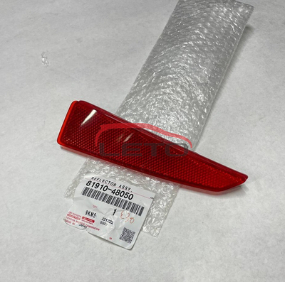 Светоотражатель правый заднего бампера 81910-48050 8191048050