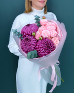 Букет из кустовой розы Бомбастик и хризантема Бигуди(00388)