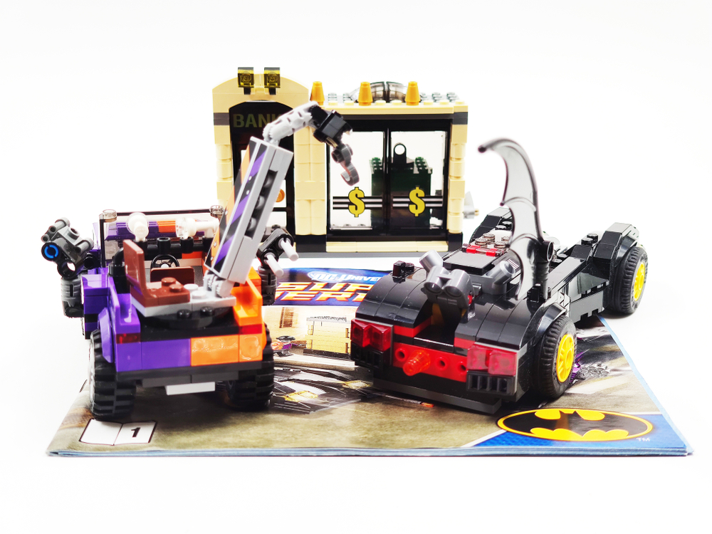 Конструктор LEGO 6864 Бэтмобиль и двуликая погоня (б/у)