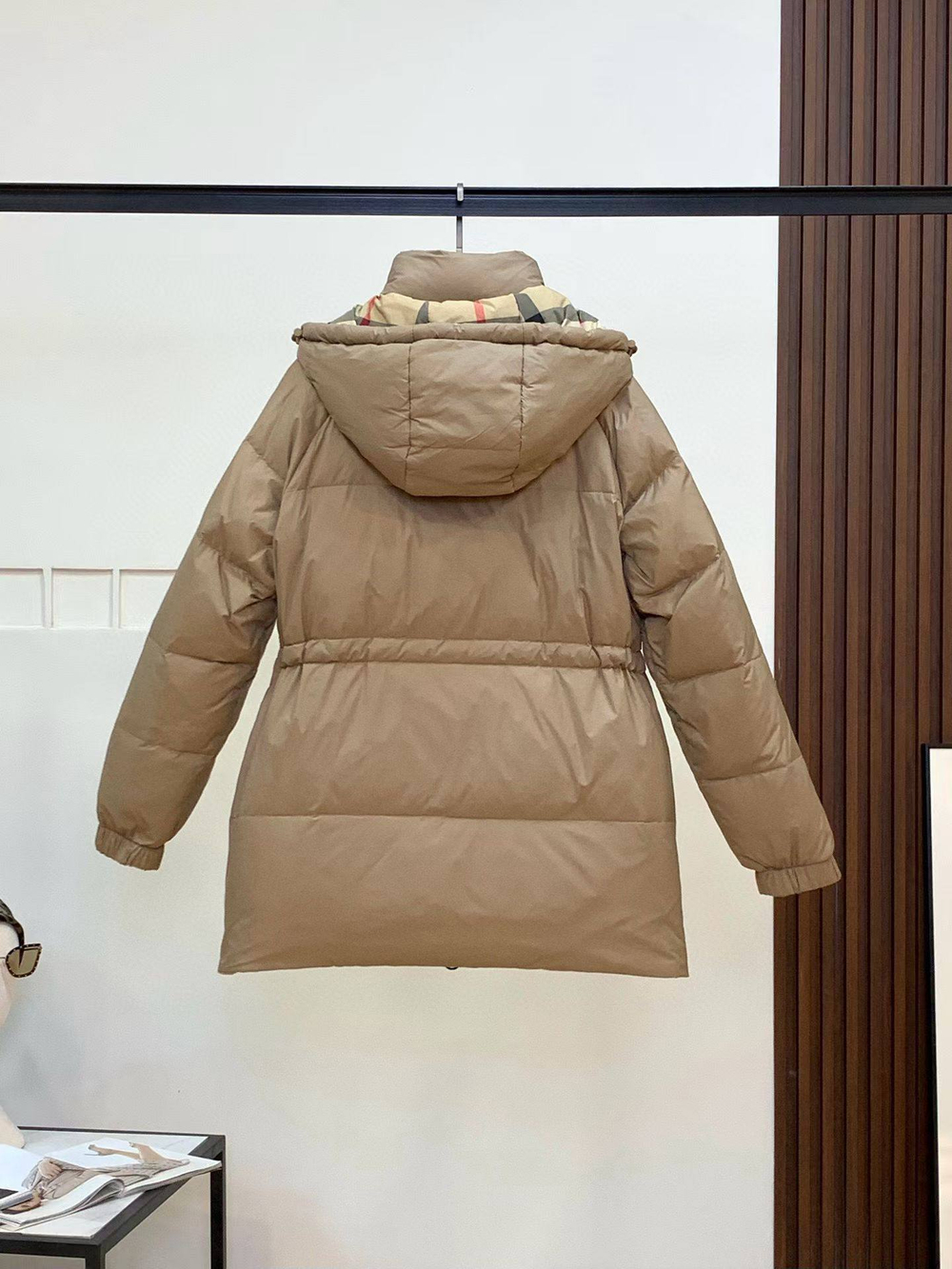Пуховик Burberry
