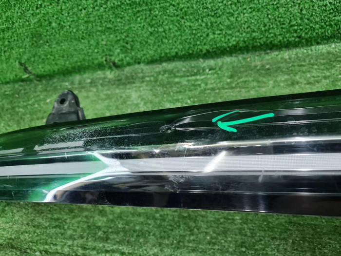 Фонарь крышки багажника Lixiang L9 (2022-н.в.)