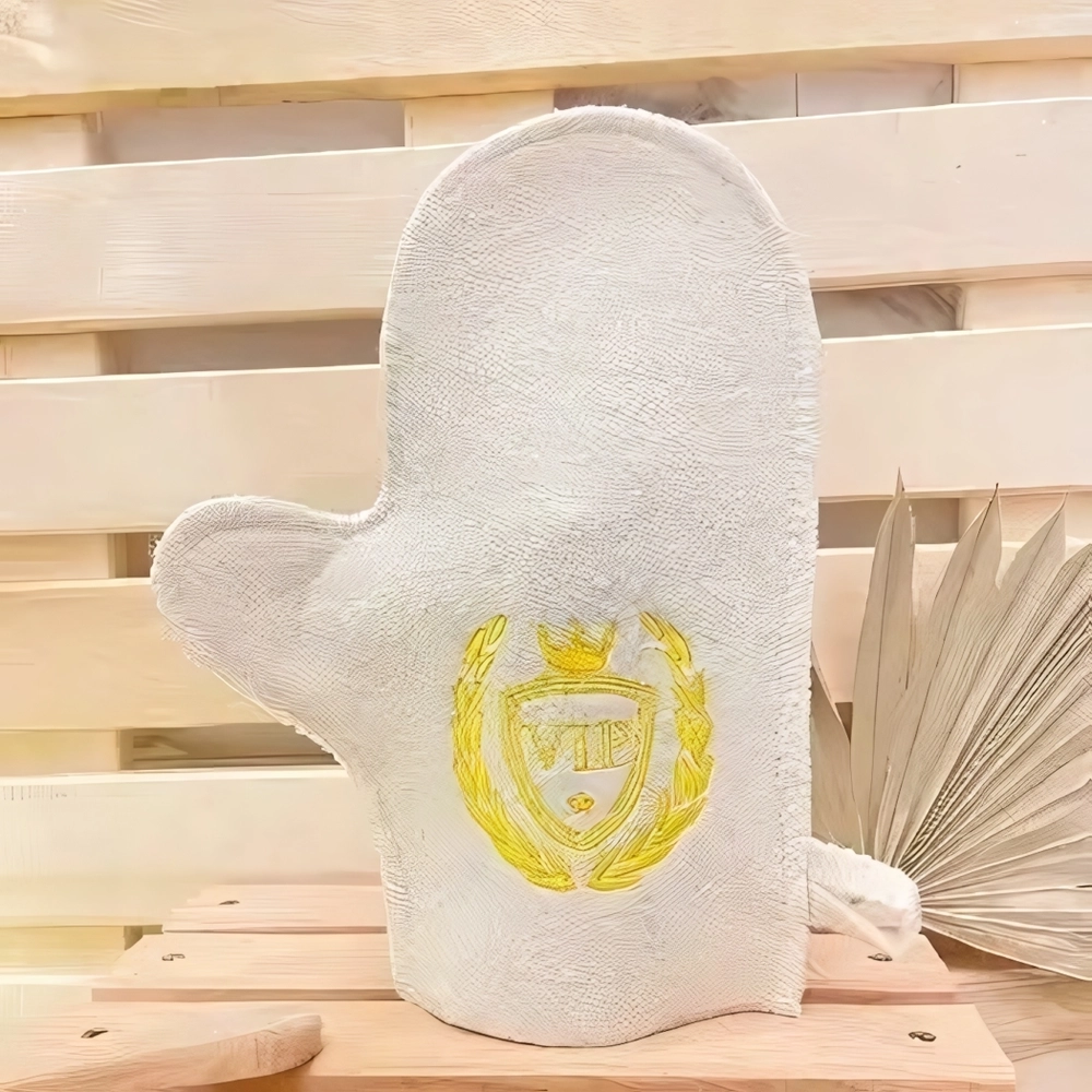 Варежка банная с вышивкой «VIP», цвет белый2, без упаковки