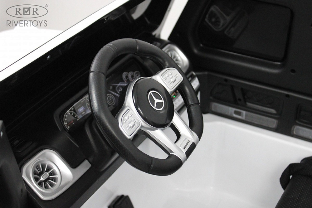 Детский электромобиль RiverToys Mercedes-AMG G63 4WD (S307) белый