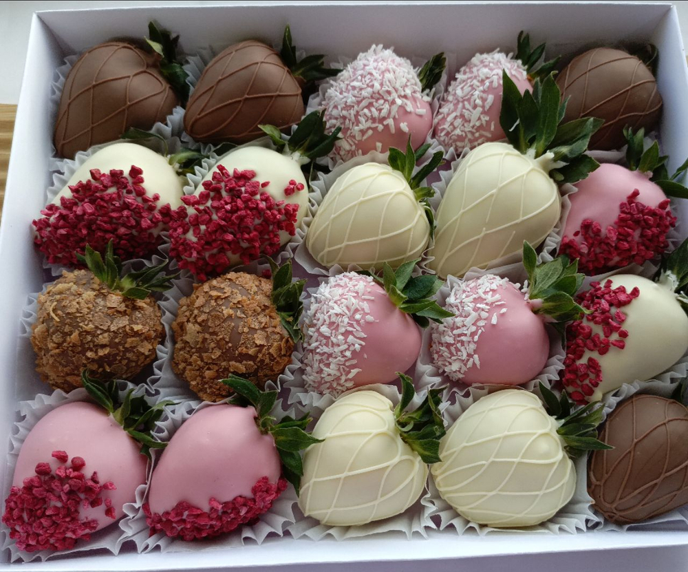 Клубника в шоколаде набор " Шоколадный"