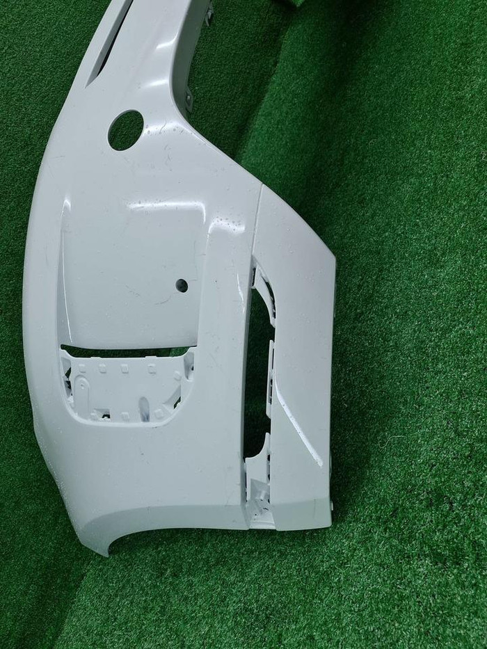 Бампер передний Range Rover Evoque 2 (2018-2024)