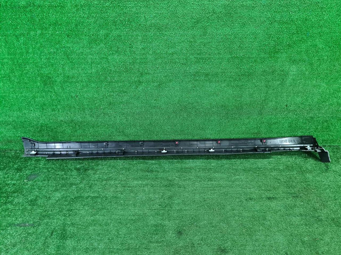 Накладка порога правая Kia Sorento 4 (2020-н.в.)