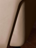 Кровать Poltrona Frau Coupè
