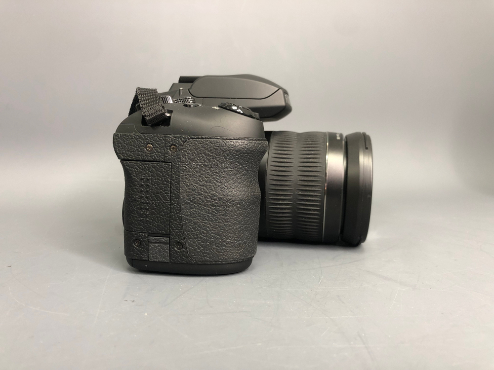 FujiFilm FinePix HS30EXR