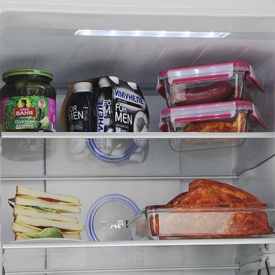 Холодильник Haier C2F 637 CGB(G) черное стекло