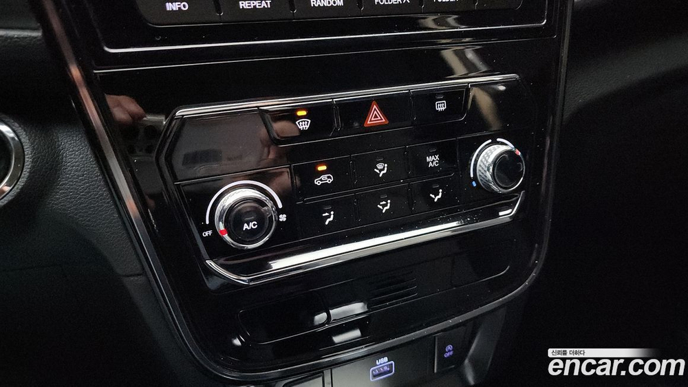 KG Mobility (Ssangyong) Very New Tivoli Дизель 1.6 2WD (03.2020)