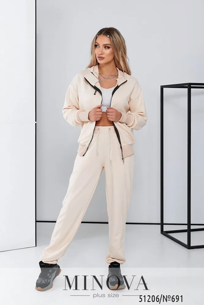 Костюм 691-бежевый Minova