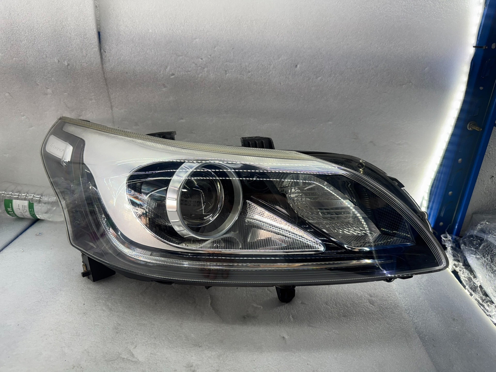 Оригинальная LED фара (правая/левая) GAC Trumpchi GA8