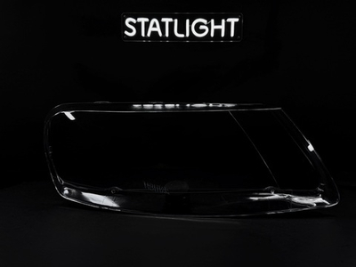 Правое стекло фары Volkswagen Touareg 2002-2007