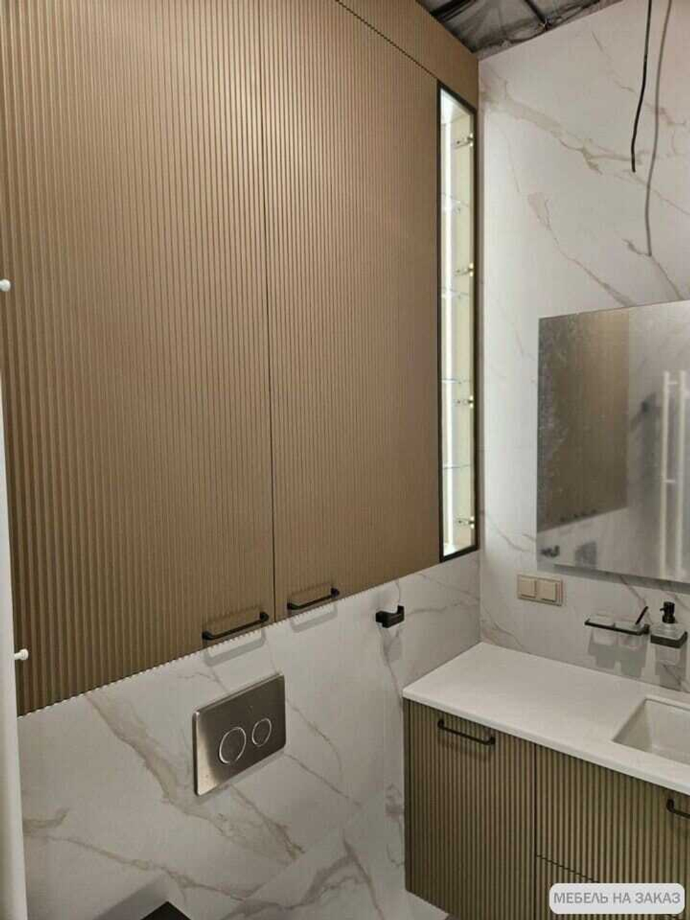 Комплект мебели в ванную на заказ