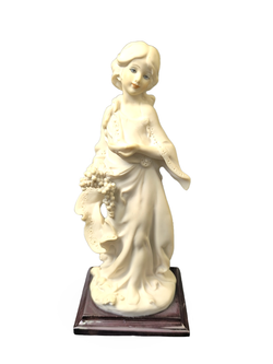 Статуэтка "Девушка - Осень" Capodimonte