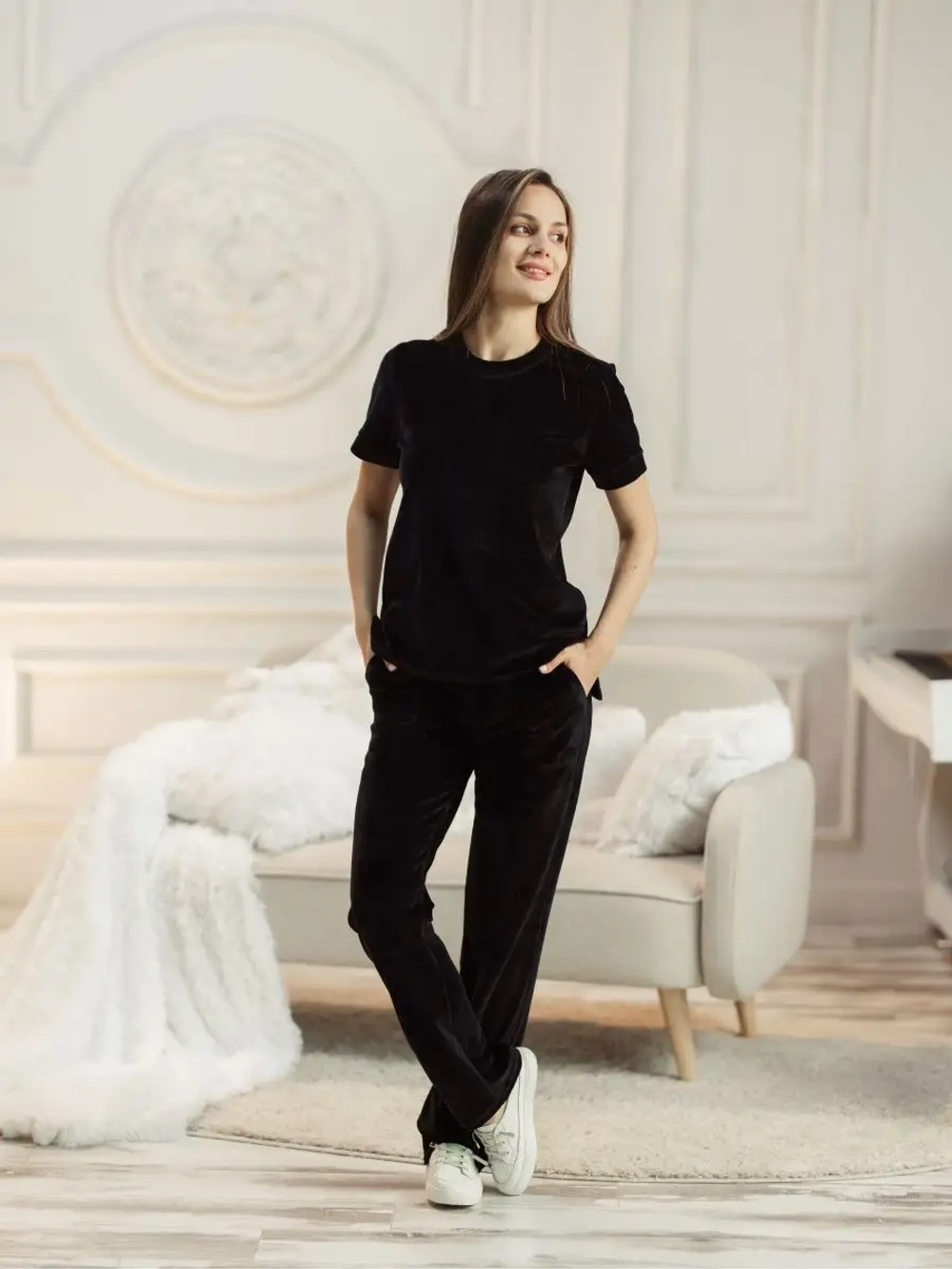 Костюм велюровый спортивный для дома