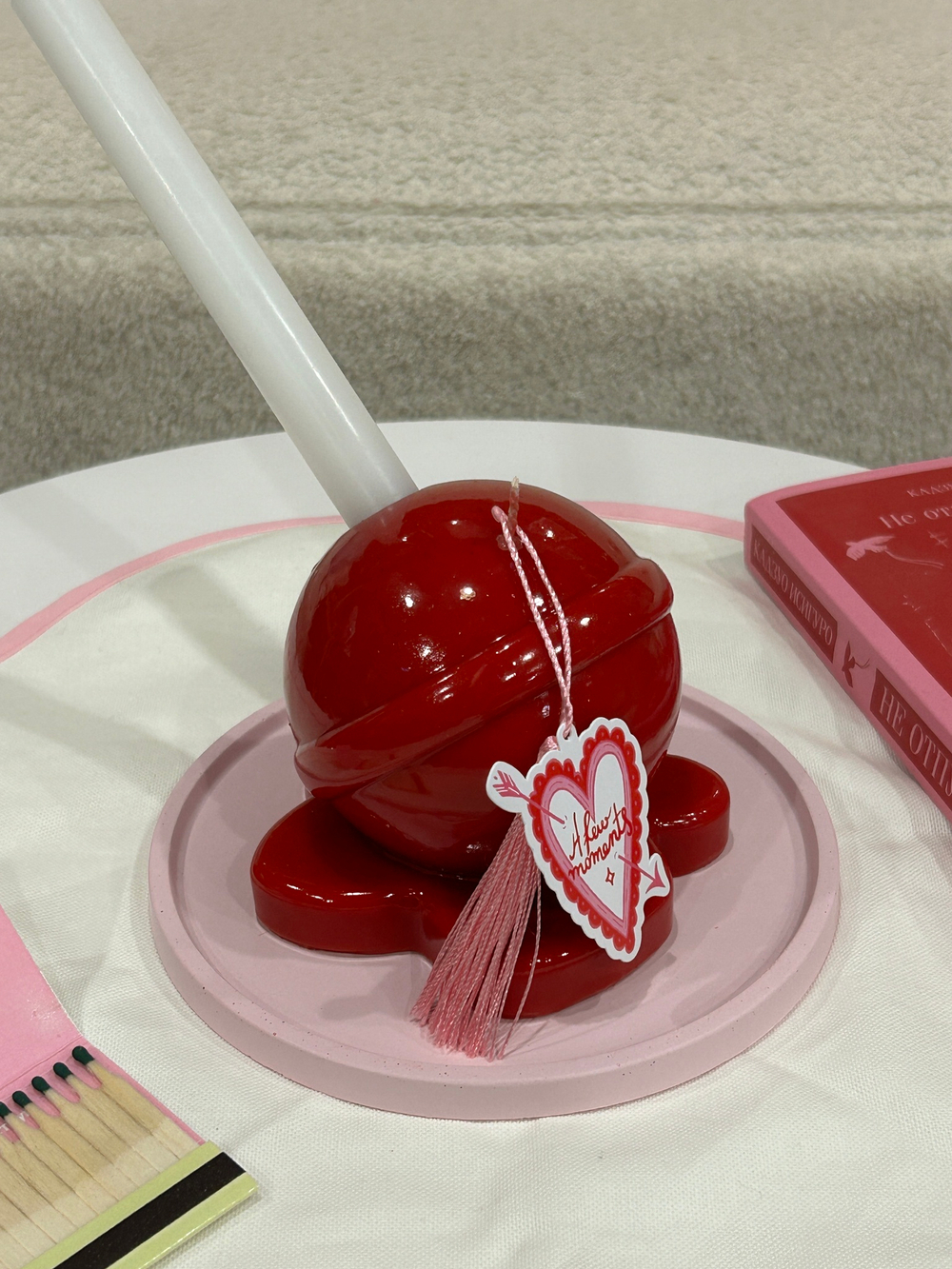 Свеча Lollipop "Красный глянец"