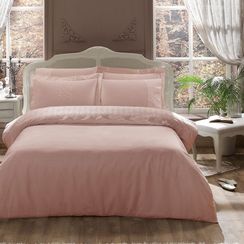 Постельное белье CAMEO розовое с кружевом   TIVOLYO HOME Турция