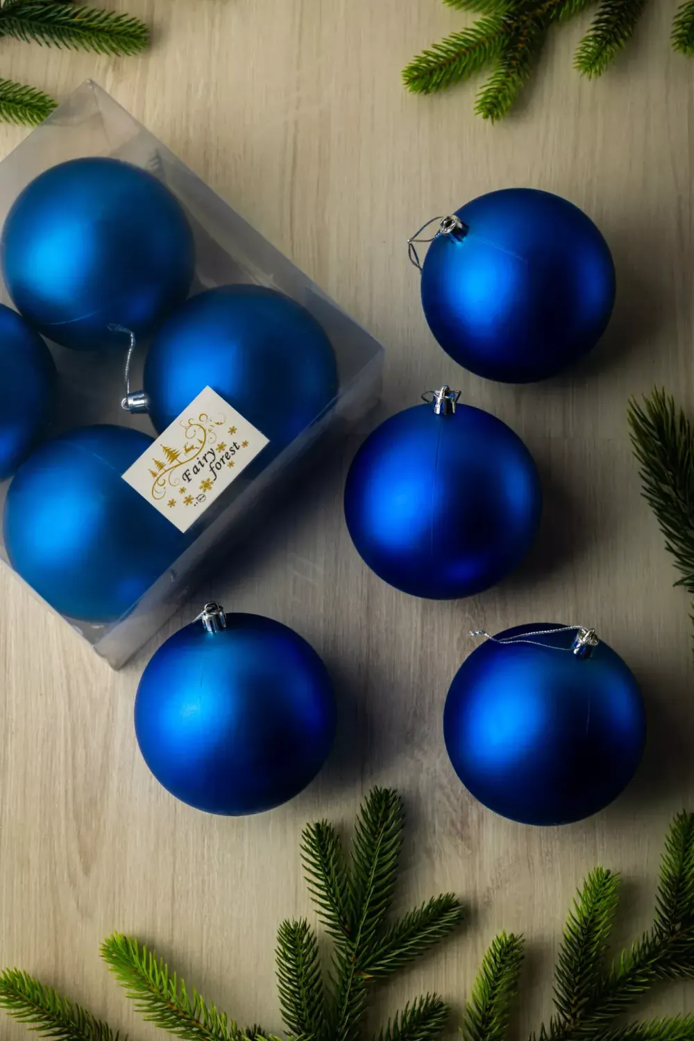 Набор новогодних шаров (4 шт) матовые