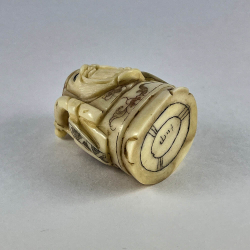 Статуэтка нэцкэ Фукурокудзю с волшебным посохом