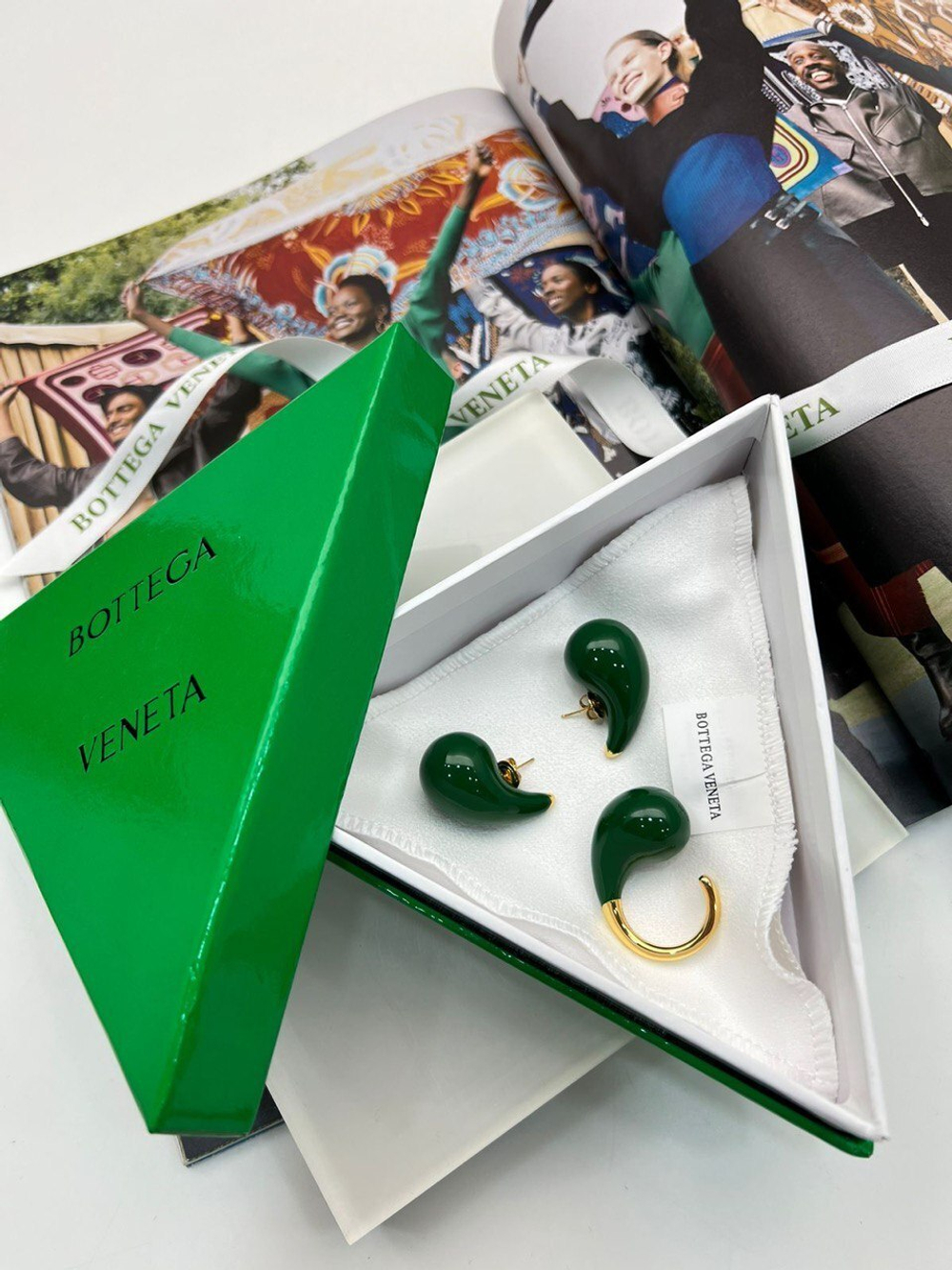 Серьги Bottega Veneta