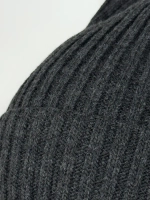 Шапка бини осенняя с отворотом теплая