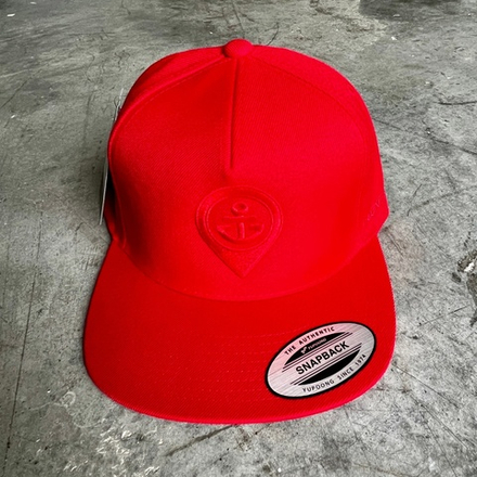 Кепка snapback красная Якорь