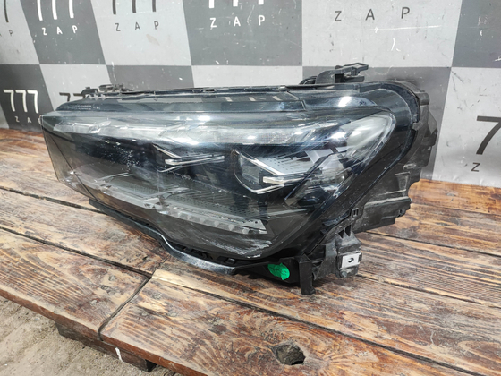 Фара левая Geely Monjaro 21-нв Б/У Оригинал 7051047300