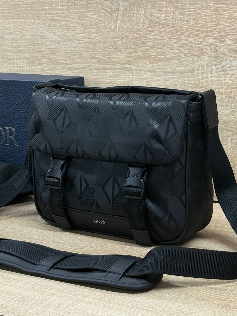 Сумка-мессенджер Dior