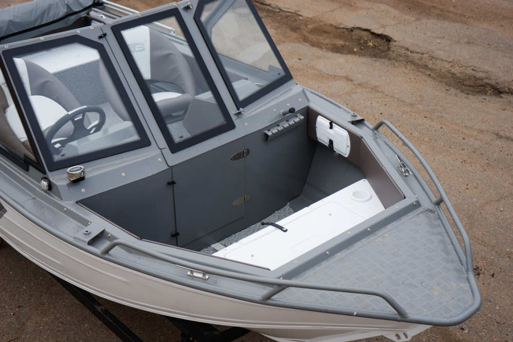 Алюминиевая лодка Berkut M DC