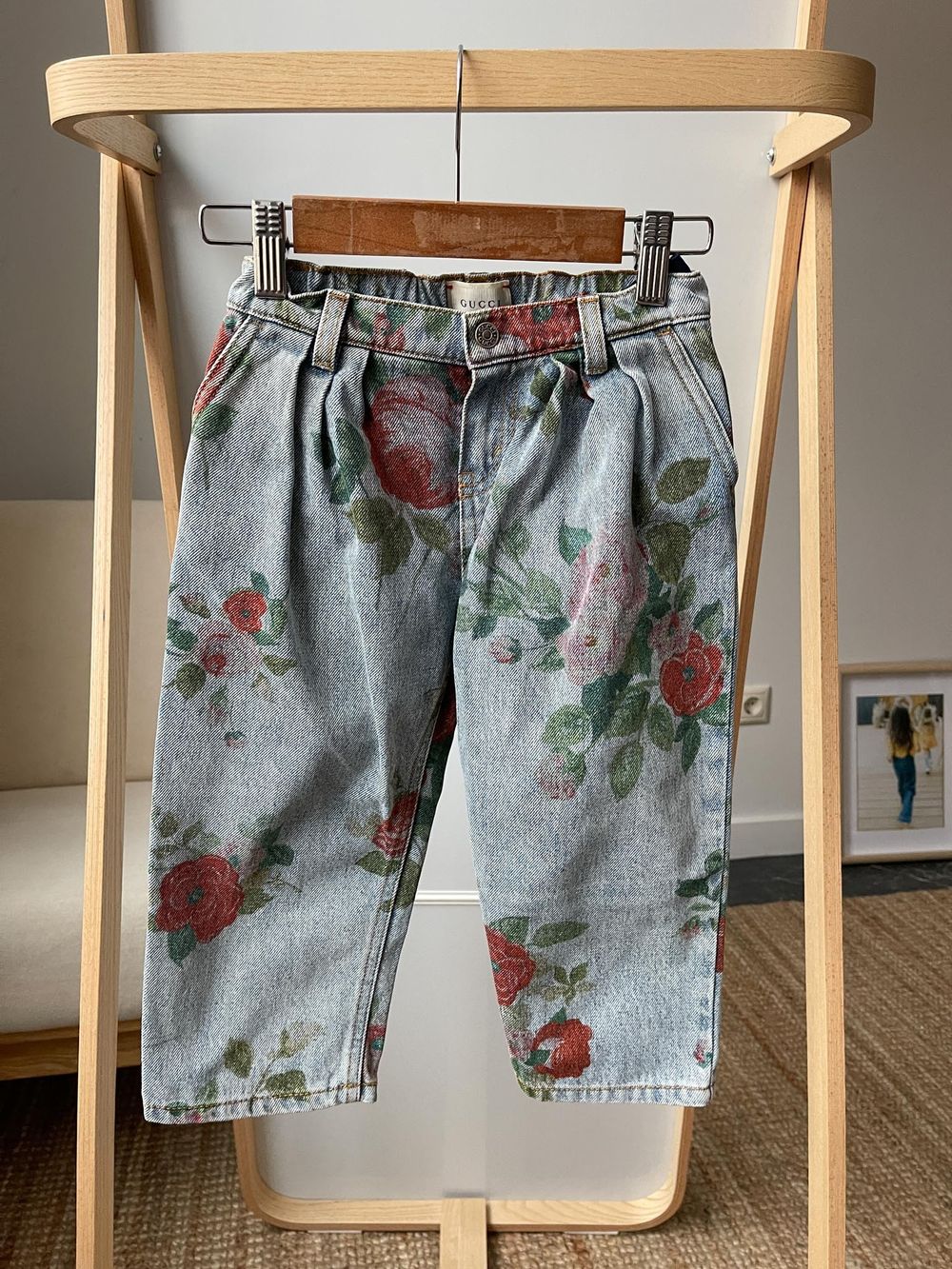 Джинсы Gucci, 92