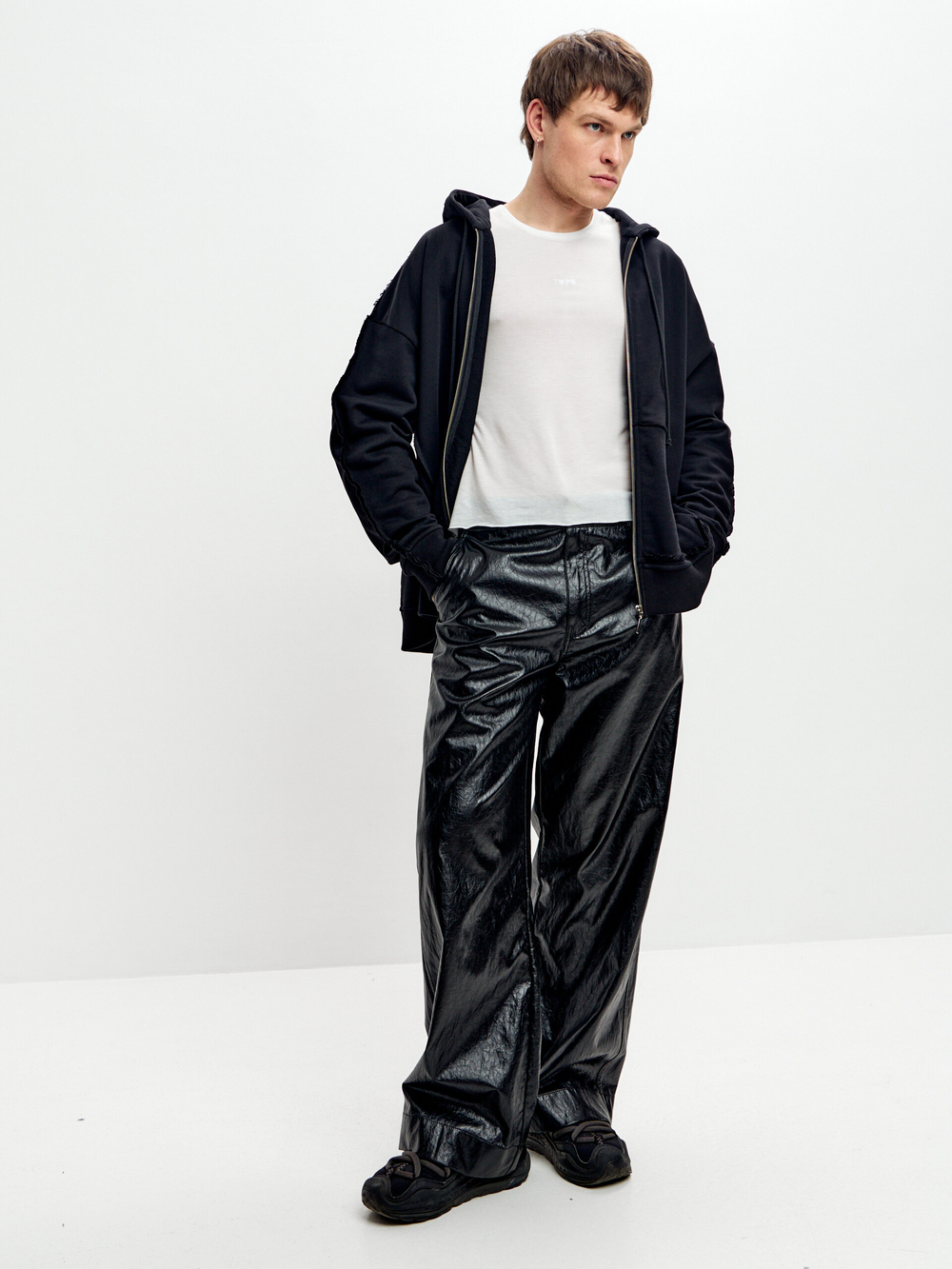 Зип-худи NEVER из черного хлопка