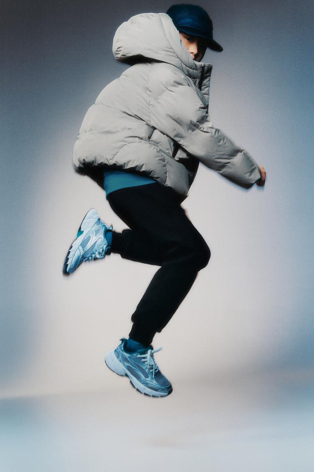 ZARA СТЕГАНЫЙ ПУХОВИК НА МОЛНИИ WATER REPELLENT, СВЕТЛЫЙ СЕРО-КОРИЧНЕВЫЙ