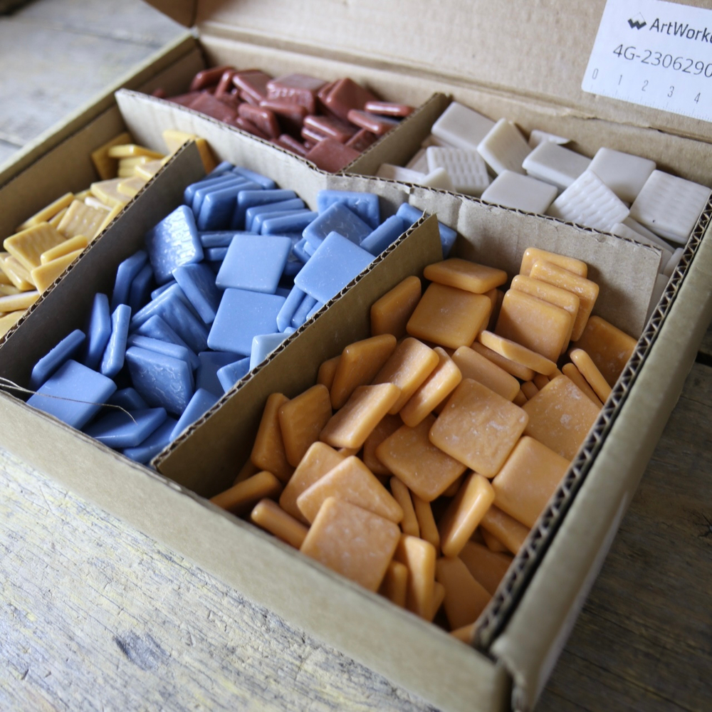 4G-230629010 (4 кг) - смальта разноформатная