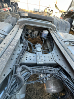 SITRAK C7H 4x2 Седельный тягач ZZ4186V361HE (Дизельный, 10,5 л, 441 л.с., MT)