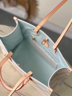 Louis Vuitton Onthego MM